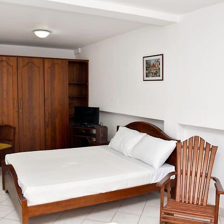 Oyo 442 Kanda Uda Kandy Exterior foto