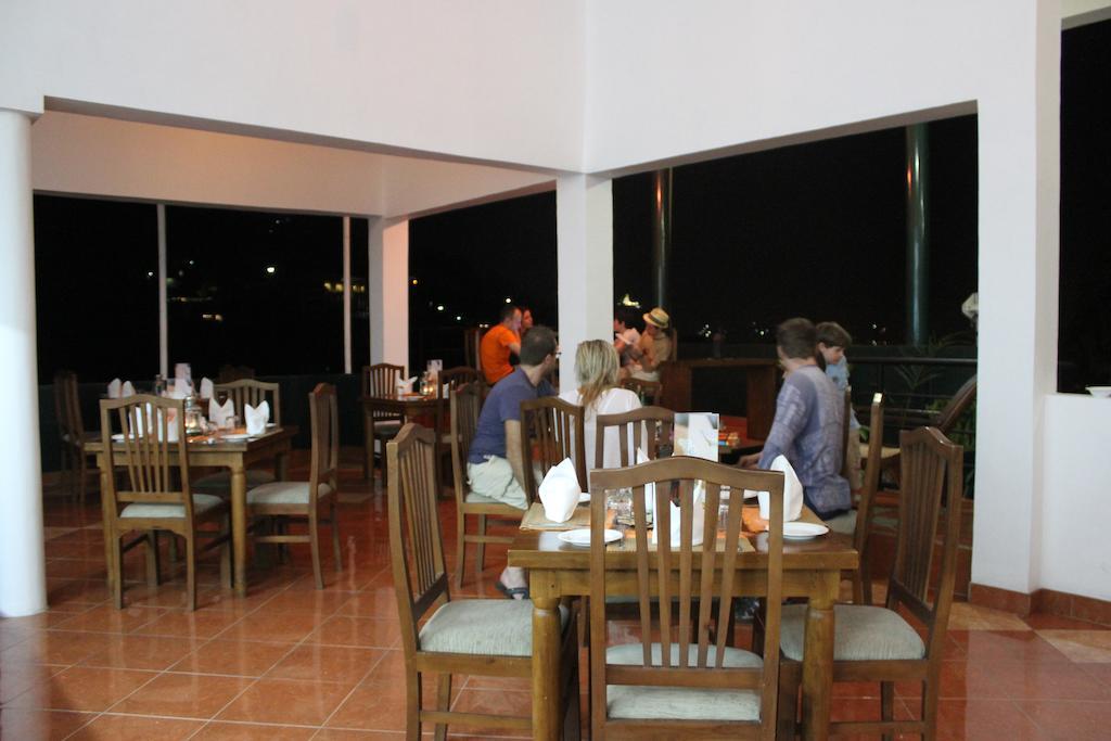 Oyo 442 Kanda Uda Kandy Exterior foto